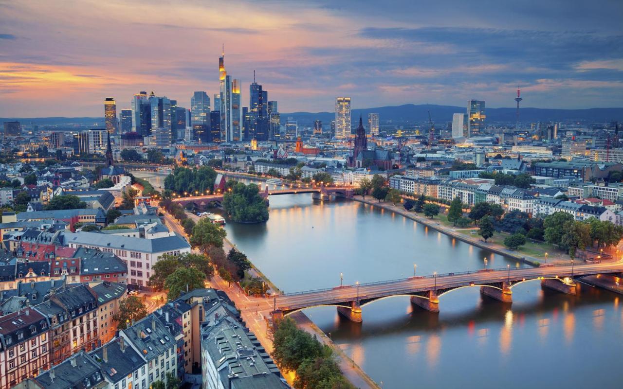 Hotel Little Paris Frankfurt am Main Exteriör bild